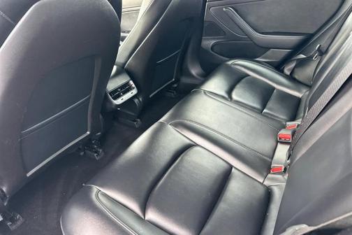2020 Tesla Model 3 Standard Range