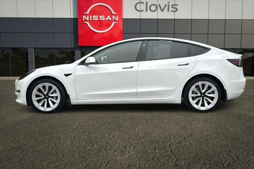 2022 Tesla Model 3 Base