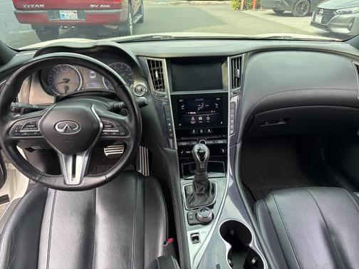 2017 INFINITI Q60 3.0t Red Sport 400