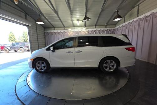 Platinum White Pearl 2020 Honda Odyssey EX-L w/Navigation/RES