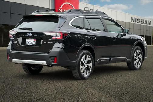 Crystal Black Silica 2020 Subaru Outback Limited