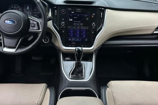 Crystal Black Silica 2020 Subaru Outback Limited