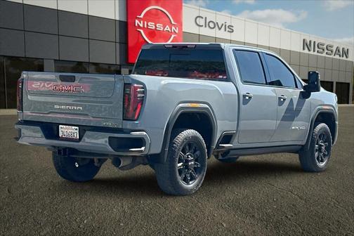 2024 GMC Sierra 2500 AT4