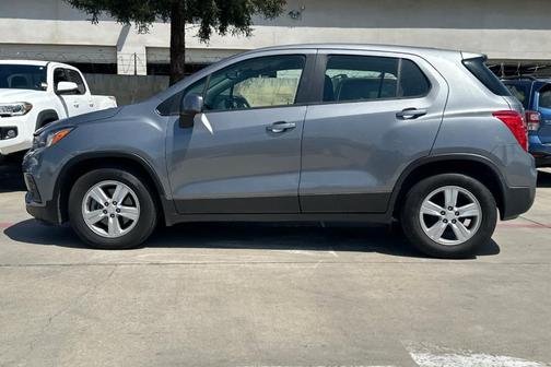 Satin Steel Metallic 2020 Chevrolet Trax LS