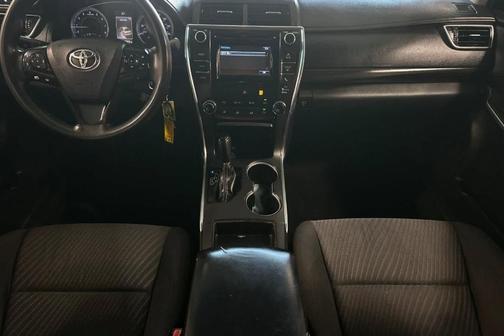 Super White 2015 Toyota Camry LE