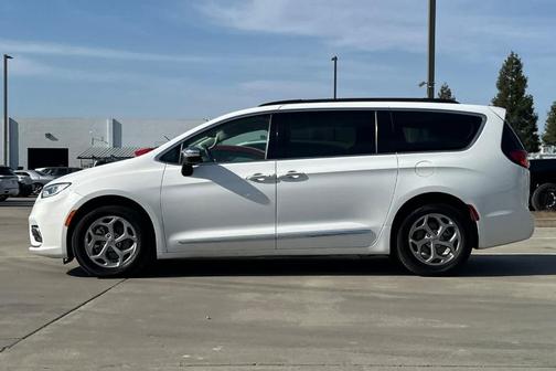 2023 Chrysler Pacifica Limited
