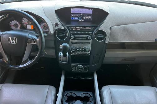 Taffeta White 2013 Honda Pilot EX-L w/ Navigation