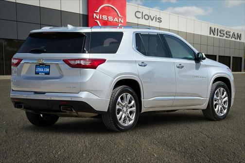Silver Ice Metallic 2020 Chevrolet Traverse Premier