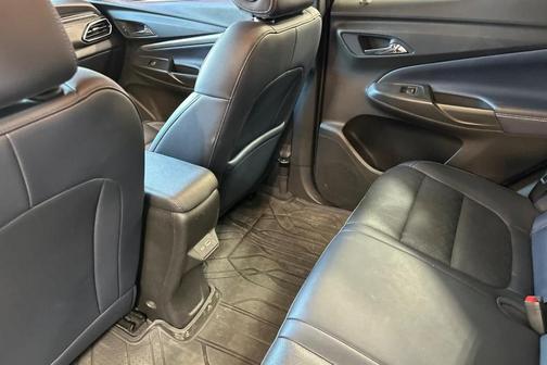 2022 Chevrolet Bolt EUV LT