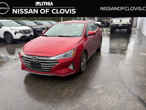 2019 Hyundai ELANTRA SEL