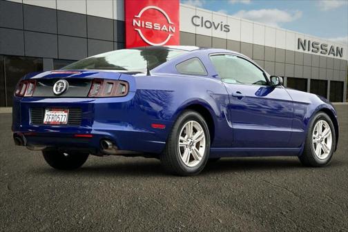 2014 Ford Mustang V6