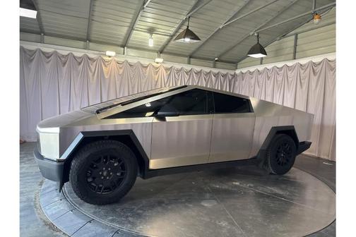 2024 Tesla Cybertruck Base