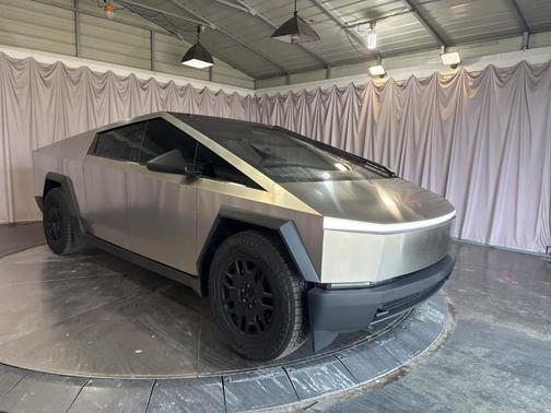 2024 Tesla Cybertruck Base