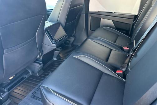 2024 Tesla Cybertruck Base