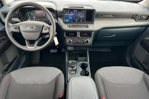 2024 Ford Maverick XL