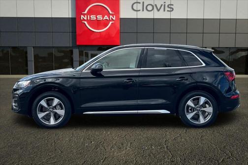 2023 Audi Q5 40 Premium Plus