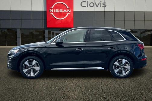 2023 Audi Q5 40 Premium Plus