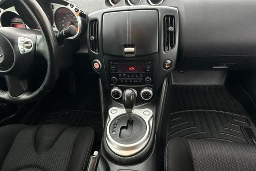 2016 Nissan 370Z Base