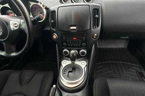 2016 Nissan 370Z Base