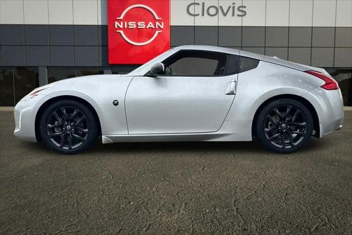 2016 Nissan 370Z Base