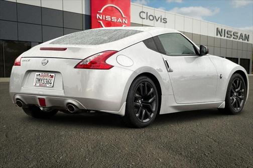 2016 Nissan 370Z Base