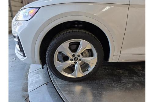 2021 Audi Q5 40 Premium Plus