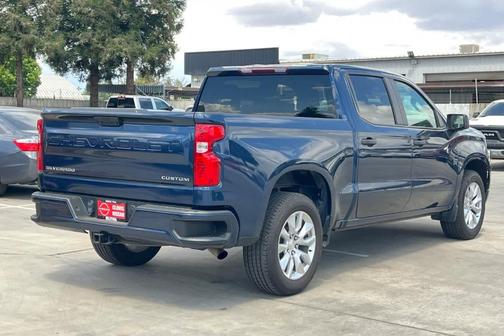 Northsky Blue Metallic 2022 Chevrolet Silverado 1500 Custom