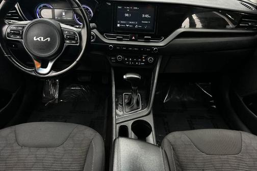2022 Kia Niro LXS