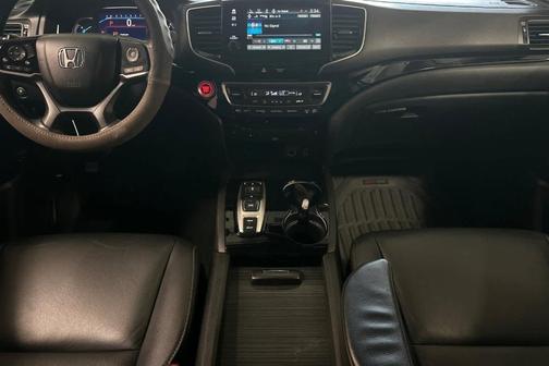 2022 Honda Pilot Touring 7-Passenger