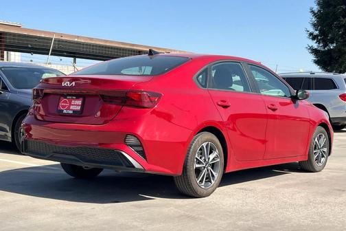 Currant Red 2023 Kia Forte LXS