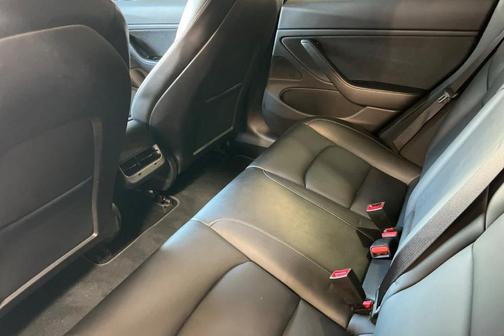 2019 Tesla Model 3 Standard Range