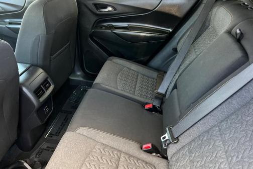 Sterling Gray Metallic 2023 Chevrolet Equinox 2LT