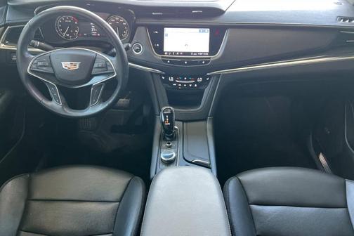 Crystal White Tri-Coat 2020 Cadillac XT5 Premium Luxury