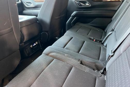 2022 GMC Yukon SLE