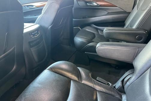 2020 Cadillac Escalade ESV Premium Luxury