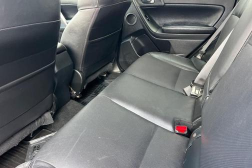 Ice Silver Metallic 2015 Subaru Forester 2.0XT Touring