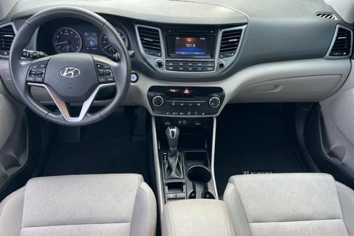 2017 Hyundai TUCSON Sport