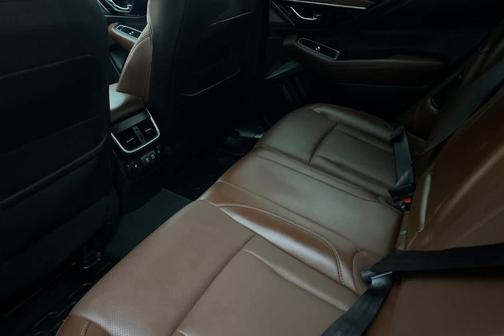 2022 Subaru Outback Touring XT