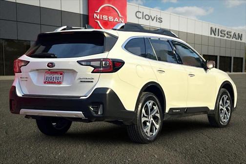 2022 Subaru Outback Touring XT