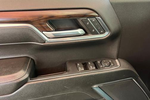 Summit White 2024 GMC Sierra 1500 SLT