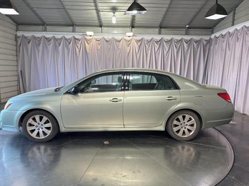 2007 Toyota Avalon XLS