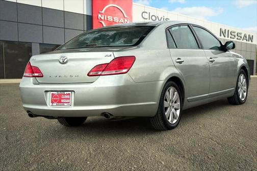 2007 Toyota Avalon XLS
