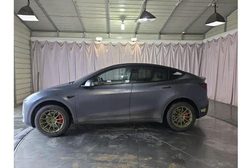 2020 Tesla Model Y Performance