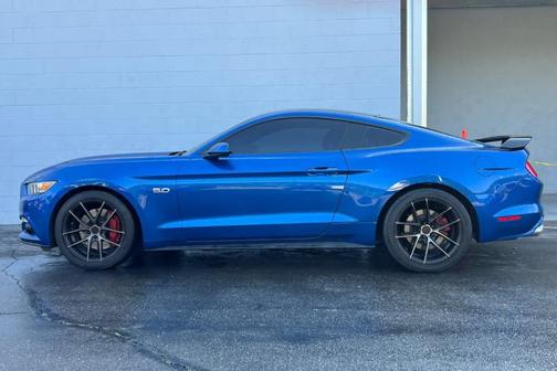 2017 Ford Mustang GT