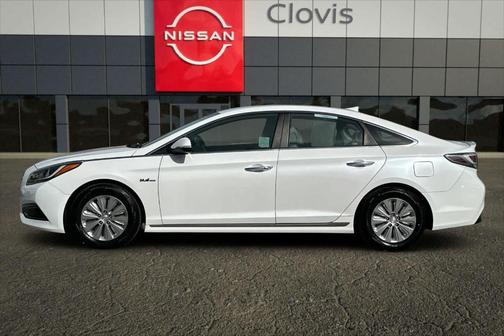 Hyper White 2017 Hyundai SONATA Hybrid SE
