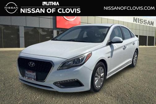 2017 Hyundai SONATA Hybrid SE