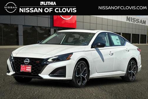 2025 Nissan Altima SR