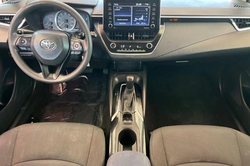 Classic Silver Metallic 2021 Toyota Corolla LE