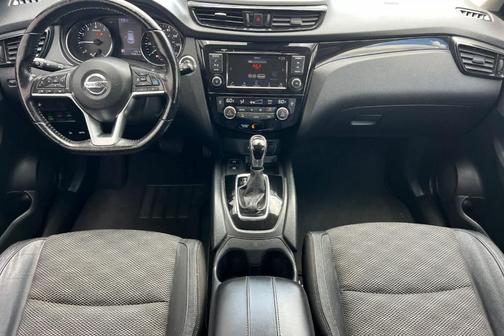 Magnetic Black 2021 Nissan Rogue Sport SV