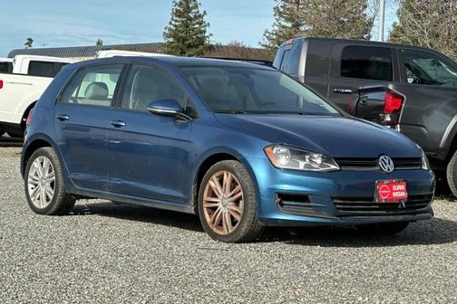 2015 Volkswagen Golf TDI SE 4-Door